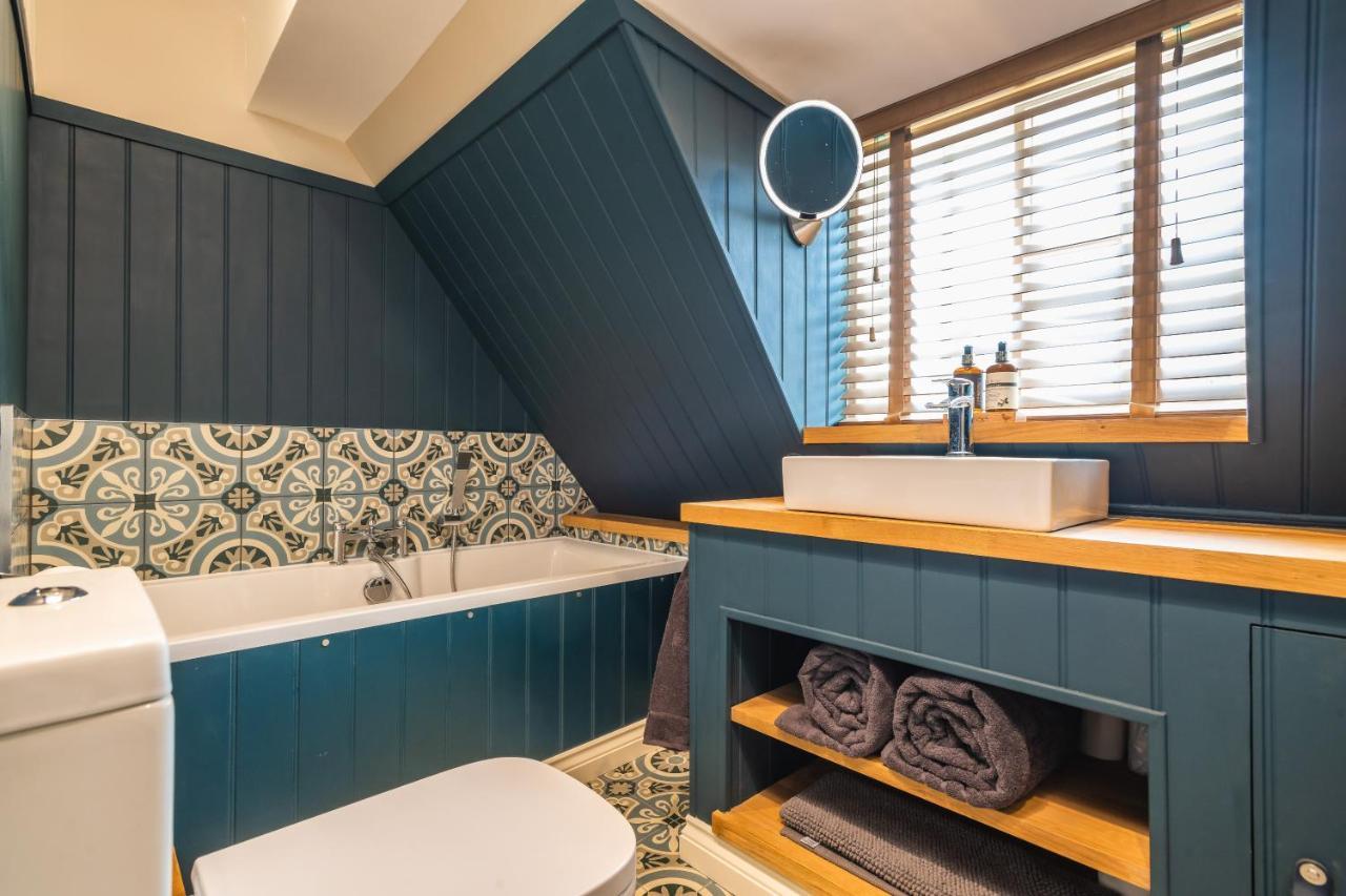 Number 6 Stamford - Boutique Grade II Listed Townhouse Villa Bagian luar foto